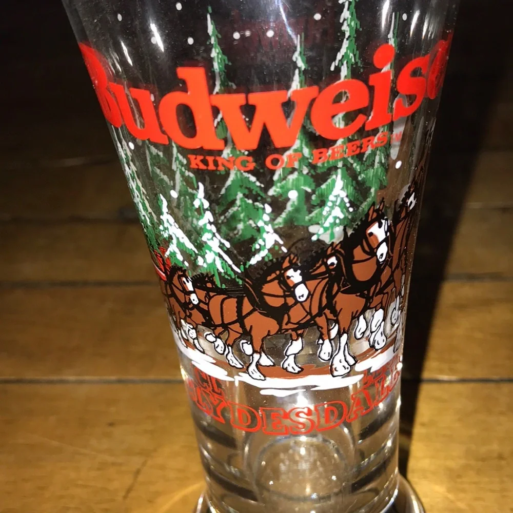 Budweiser Clear 1989 Pilsner Glass with Red Logo &‎ Green Tree Graphics